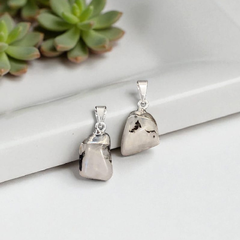 Dije Gema Adularia Piedra de la Luna Rolada