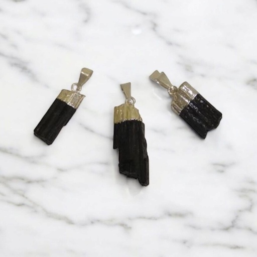 Dije Gema Turmalina en Bruto