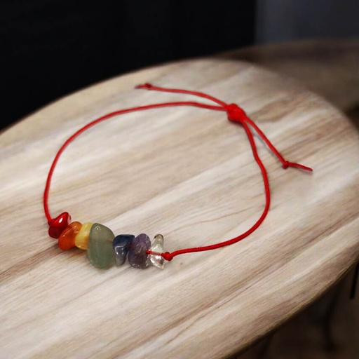 Pulsera Hilo Rojo con Piedras 7 Chakras