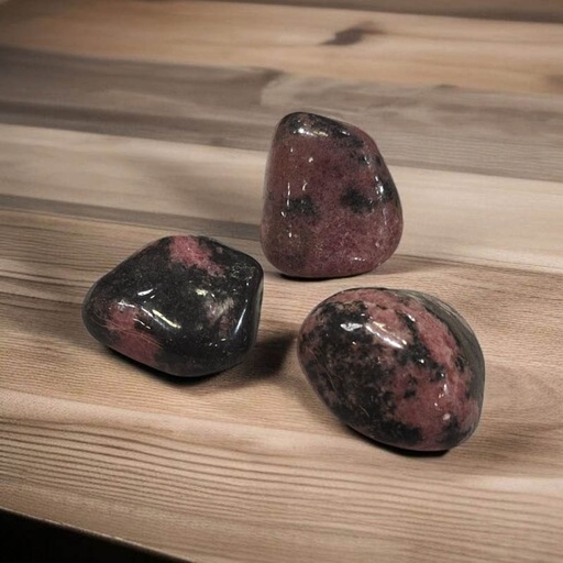 Rodonita 3.5cm Aprox.