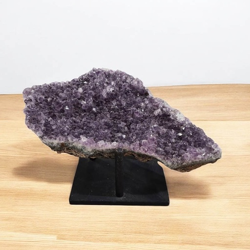 Amatista en Bruto Grande 19.5cm ( Drusa )