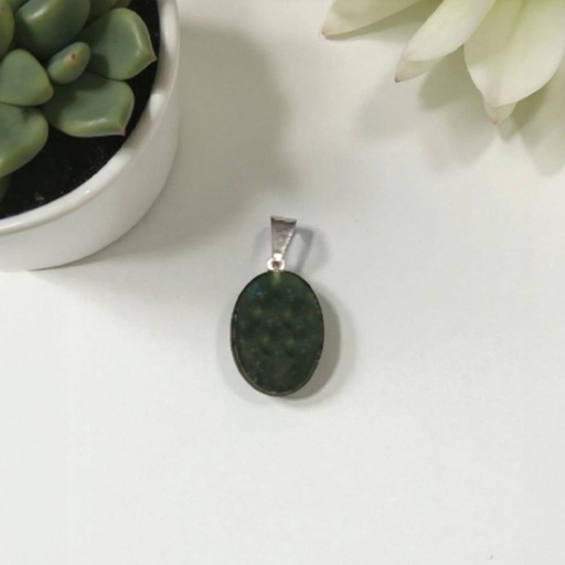 Dije Gema Cuarzo Verde Oval