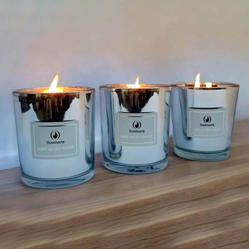 Vela Aromatica en Vasos Plata Cera Vegetal Aromanza 6x5.5cm Lavanda